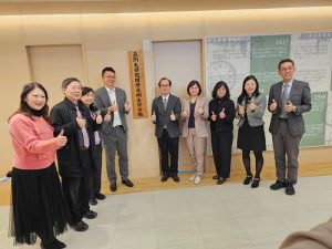 Read more about the article 仁德與亞大合作掛牌「護理學系碩士學分班」 首創技職生原校進修碩士